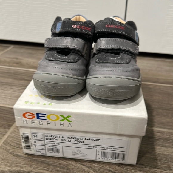 Geox Other - Geox Respira gray leather and suede toddler shoes